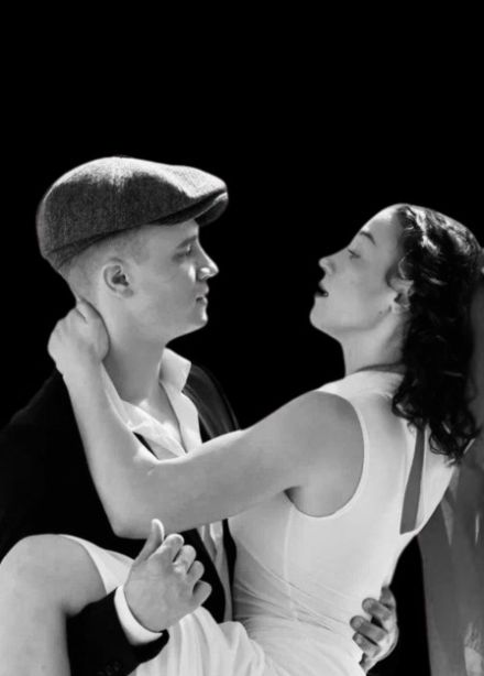 Две истории любви: поэт и муза