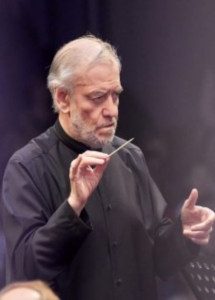 Симфонический оркестр под упралением Валерия Гергиева